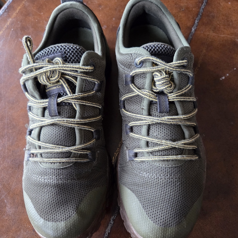 Columbia Men's Forest Green Athletic Shoes